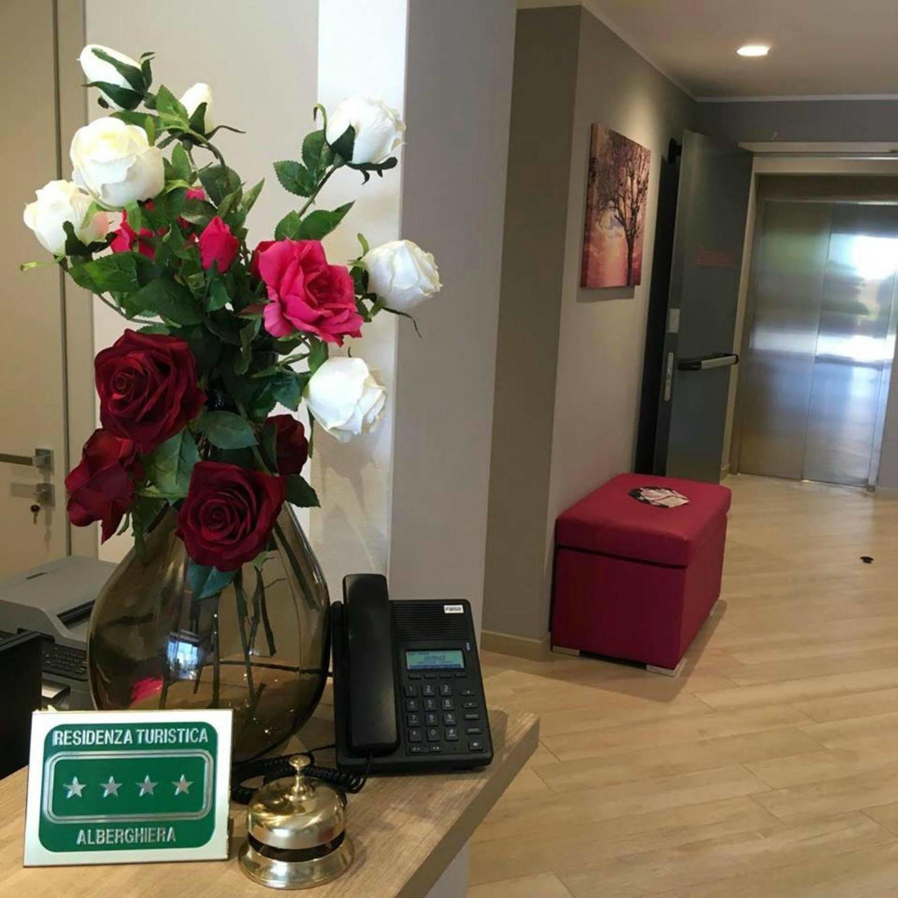 Privilege Apartments Vimercate Eksteriør bilde